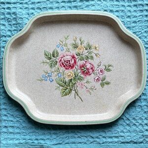 Vintage Avon Enameled Floral Decorative Metal Vanity Light Tan Cream Tray